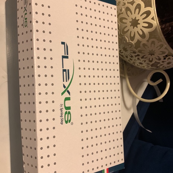 NWOT Flexus by Spring Step Slippers. Size 36 aka 6 - Picture 9 of 9